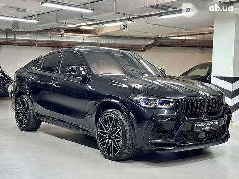 BMW X6 M 2022 - фото 11