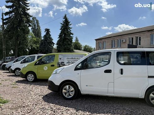Nissan e-NV200 2018 - фото 6