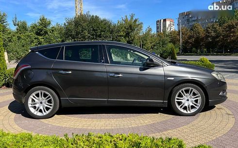 Lancia Delta 2010 - фото 8