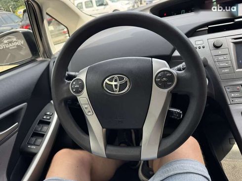 Toyota Prius 2013 - фото 30