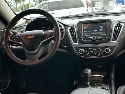 Chevrolet Malibu 2017 - фото 30