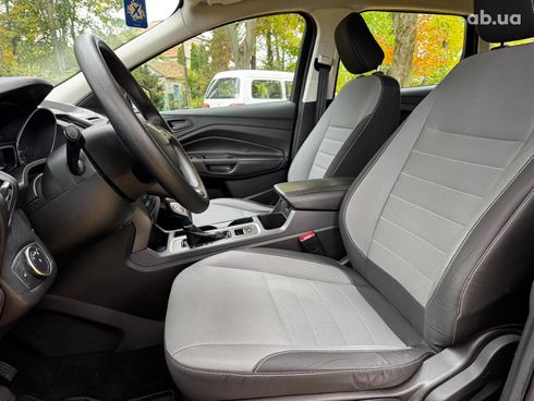 Ford Escape 2017 черный - фото 16