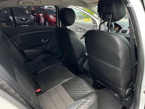 Renault Megane 2012 белый - фото 25