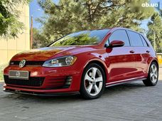 Продажа б/у Volkswagen Golf 2017 года в Днепре - купить на Автобазаре