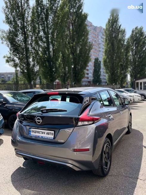 Nissan Leaf 2022 - фото 19