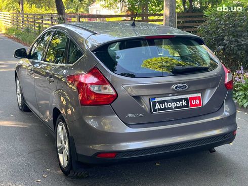 Ford Focus 2012 коричневый - фото 10