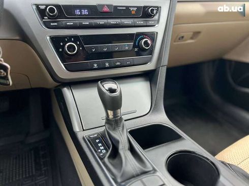 Hyundai Sonata 2015 - фото 18