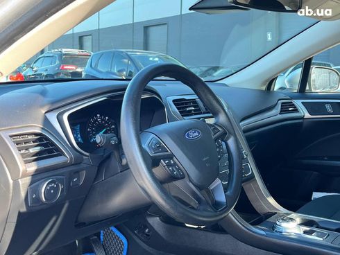 Ford Fusion 2019 серый - фото 14