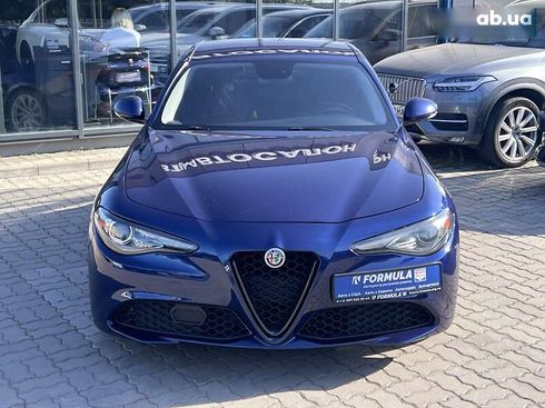 Alfa Romeo Giulia 2018 - фото 5