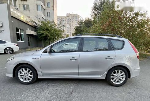 Hyundai i30 2011 - фото 12