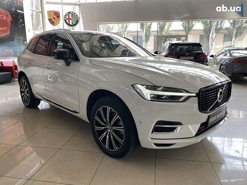 Volvo XC60 2020 - фото 10