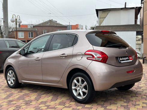 Peugeot 208 2013 красный - фото 12