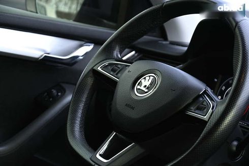 Skoda Octavia 2019 - фото 29