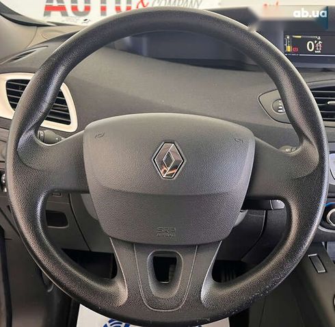 Renault Scenic 2012 - фото 11
