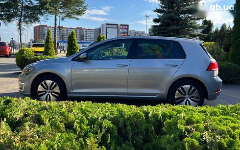 Volkswagen e-Golf 2017 - фото 3