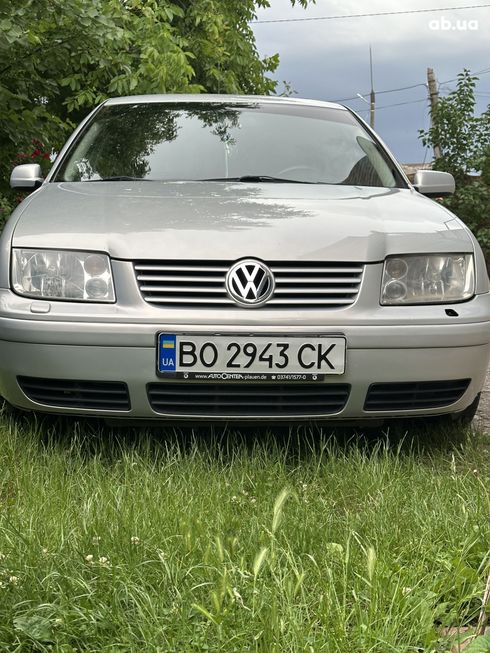 Volkswagen Bora 2000 серебристый - фото 12