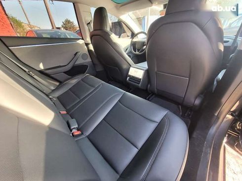 Tesla Model 3 2024 - фото 13
