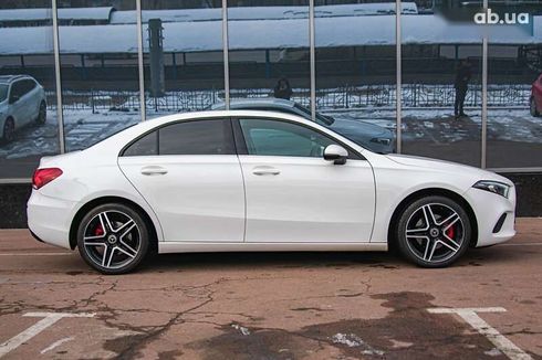 Mercedes-Benz A-Класс 2019 - фото 4
