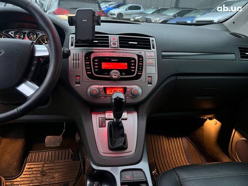 Ford Kuga 2011 черный - фото 27