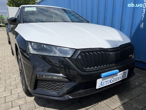 Skoda Octavia 2023 - фото 2