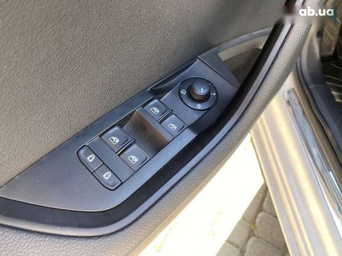 Skoda Superb 2019 - фото 12