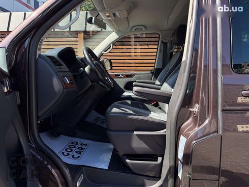 Volkswagen Multivan 2014 - фото 18