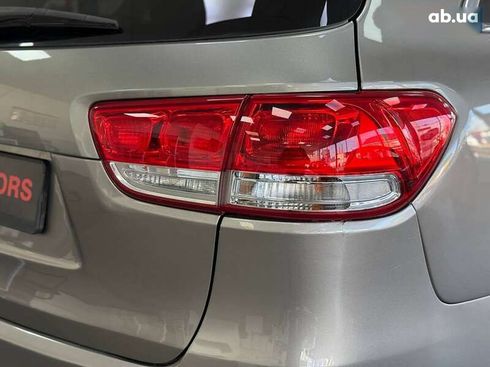 Kia Sorento 2015 - фото 12