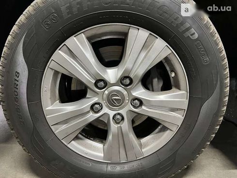 Lexus LX 2016 - фото 11
