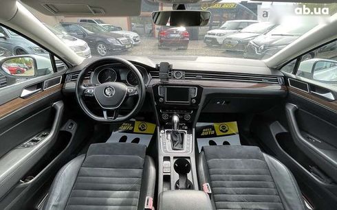 Volkswagen Passat 2015 - фото 18