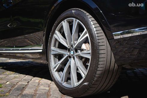 BMW X7 2022 - фото 18