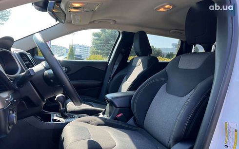 Jeep Cherokee 2016 - фото 15