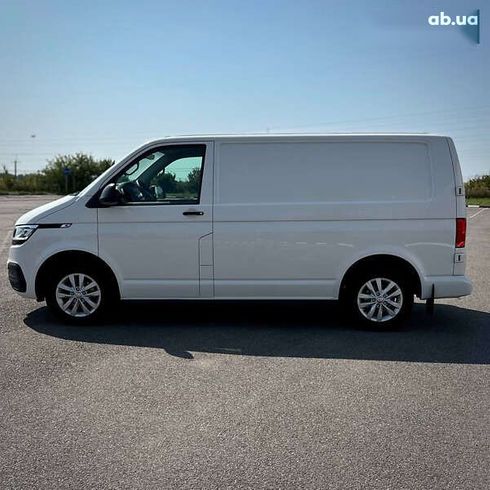 Volkswagen Transporter 2019 - фото 6