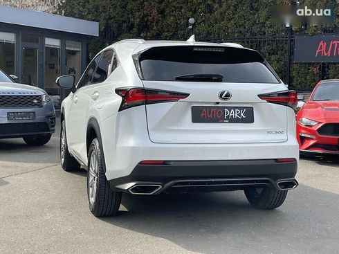 Lexus NX 2019 - фото 15