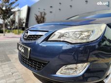 Продаж вживаних Opel Astra 2010 року в Києві - купити на Автобазарі