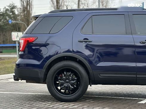 Ford Explorer 2017 - фото 15