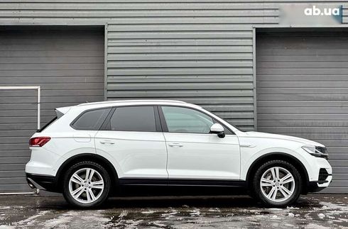 Volkswagen Touareg 2020 - фото 14