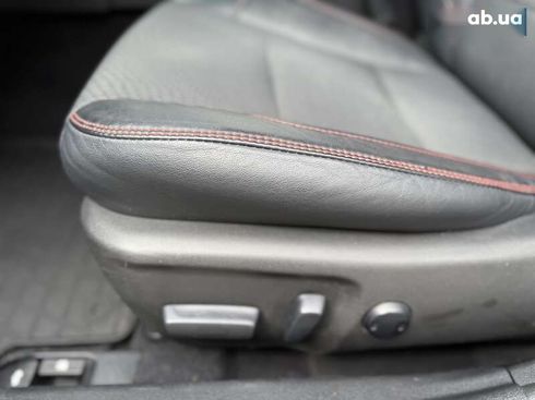 Toyota Camry 2016 - фото 15