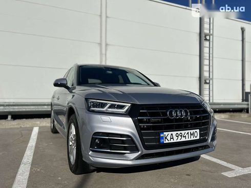 Audi Q5 2020 - фото 15