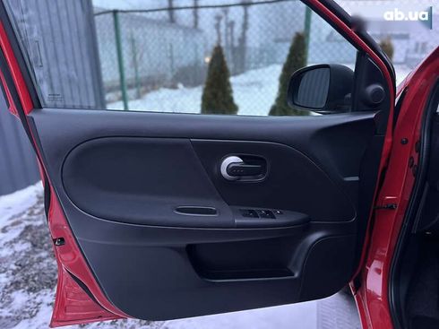 Nissan Note 2010 - фото 19