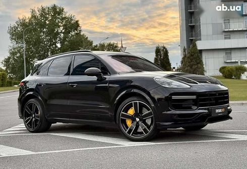 Porsche Cayenne 2018 - фото 26