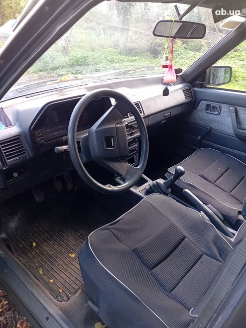 Mazda 626 1986 синий - фото 11