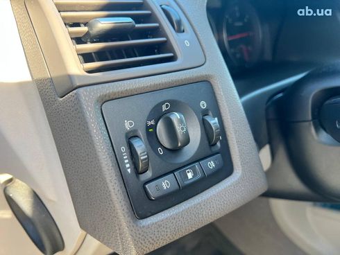 Volvo V50 2008 черный - фото 20