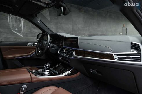 BMW X7 2021 - фото 29