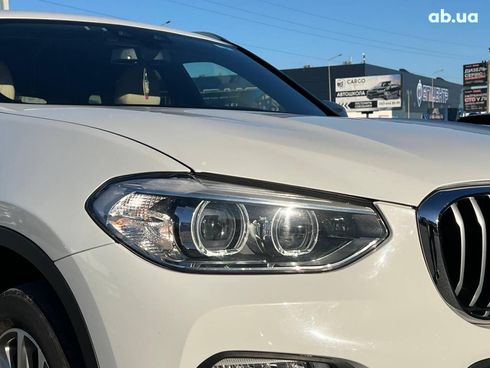 BMW X3 2018 белый - фото 12