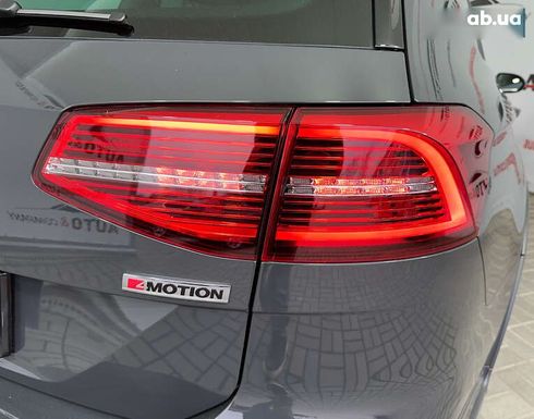 Volkswagen passat alltrack 2019 - фото 5