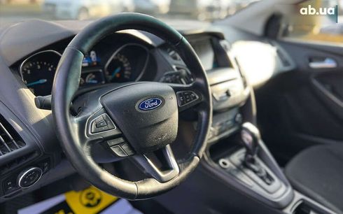 Ford Focus 2015 - фото 17