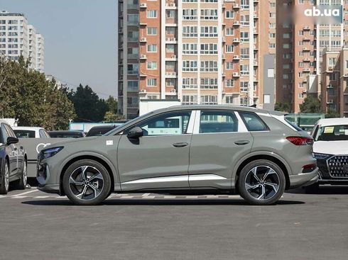 Audi Q4 e-tron 2025 - фото 4
