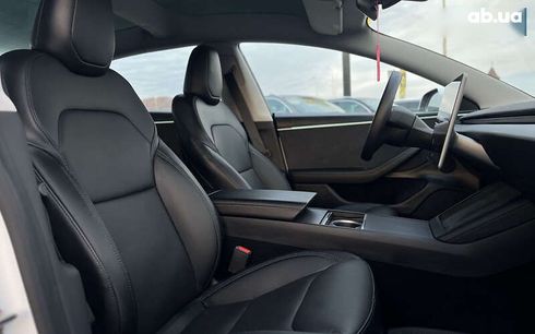 Tesla Model 3 2024 - фото 19