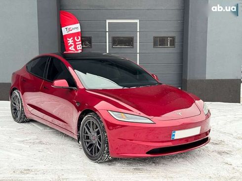 Tesla Model 3 2024 - фото 12