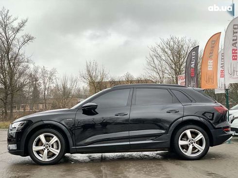 Audi E-Tron 2022 - фото 12